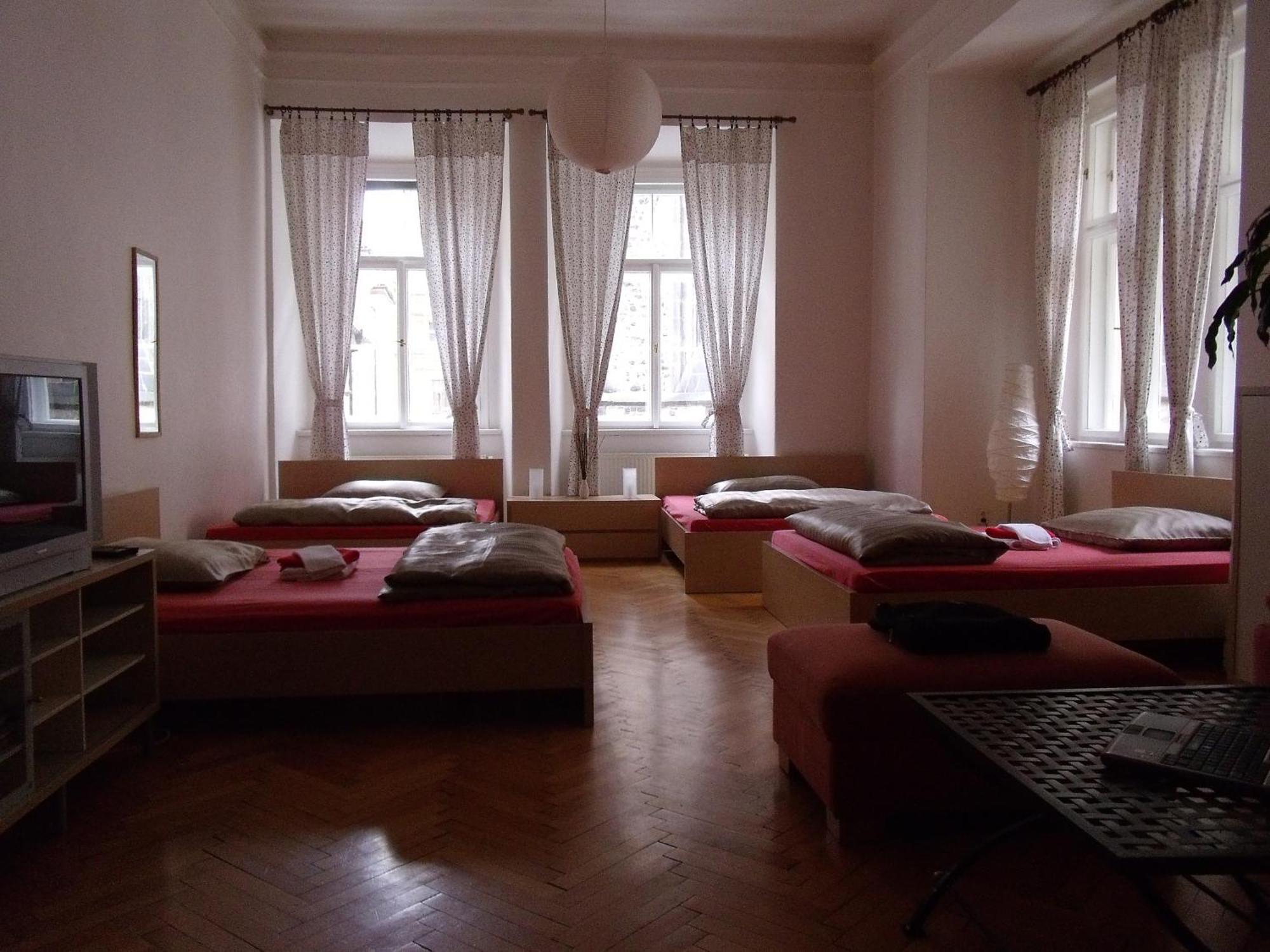 Appartement Tynska 7